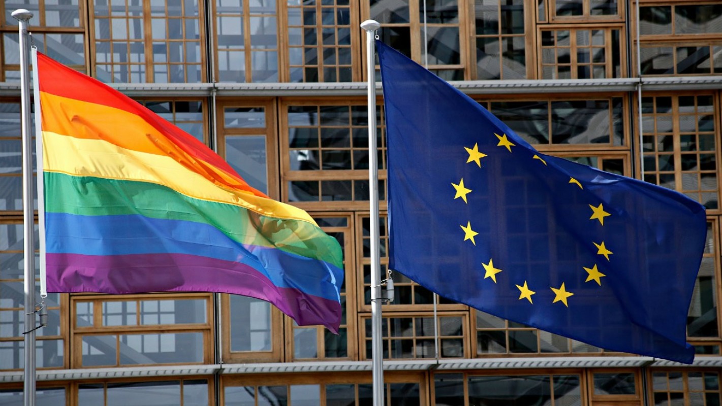 Pologne : Coupure des subventions européennes aux zones sans LGBT
