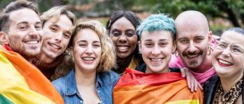 22% des jeunes Français de moins de 26 ans se considèrent comme LGBT+