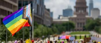 Juge du Texas anti-LGBTQ+ : le droit de refuser les mariages de même sexe grâce à la Cour suprême ?