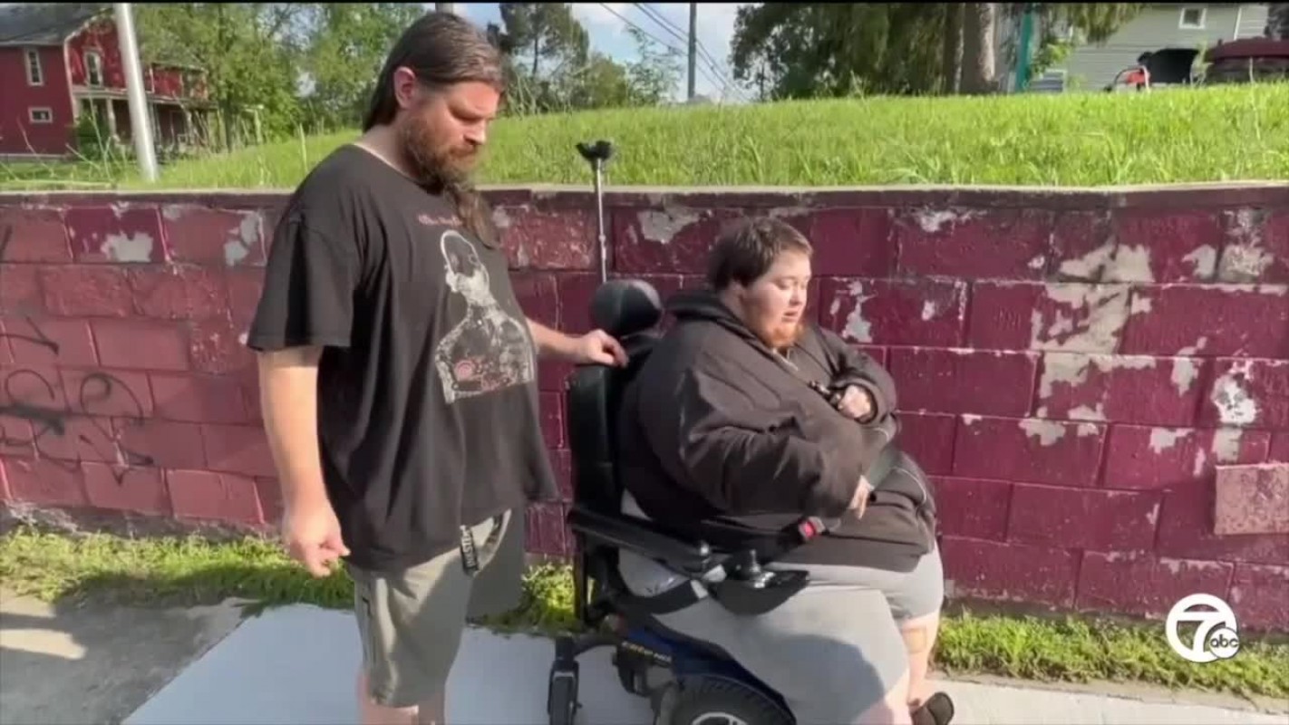 USA : Un homme transgenre en fauteuil roulant visé par un tir à la carabine à plomb pendant ses courses