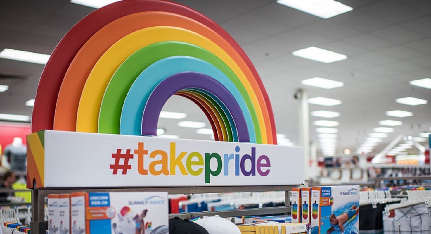 Target critiqué pour ses produits LGBTQ+ : un investisseur mécontent !