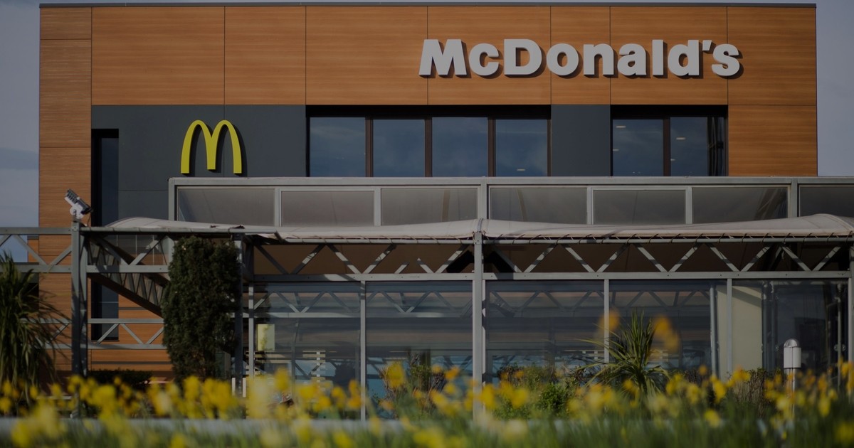 « Venez comme vous êtes », quand McDonald’s oublie son slogan en discriminant une employée transgenre