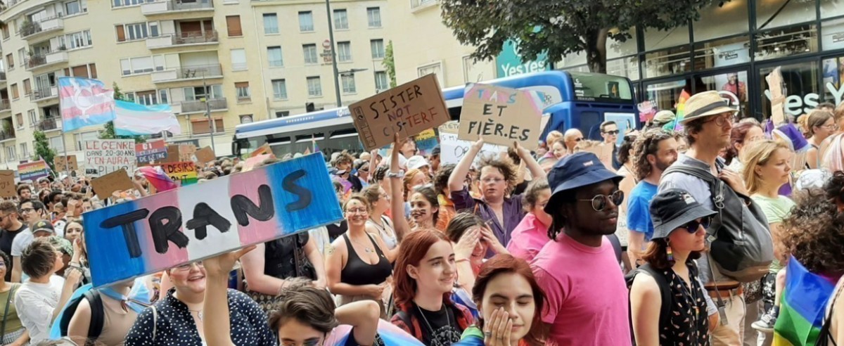 Le 5 mai, 800 collectifs et personnalités disent NON à la transphobie !