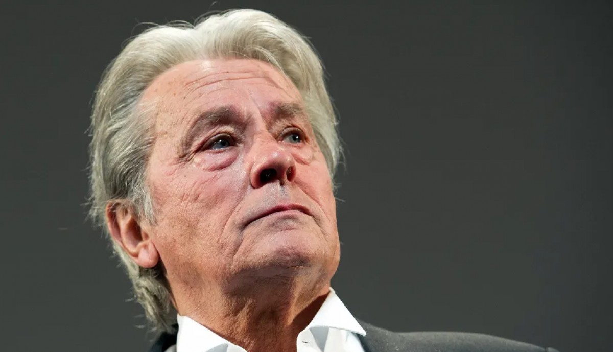 Alain Delon : un acteur adoré malgré ses prises de positions misogynes et homophobes